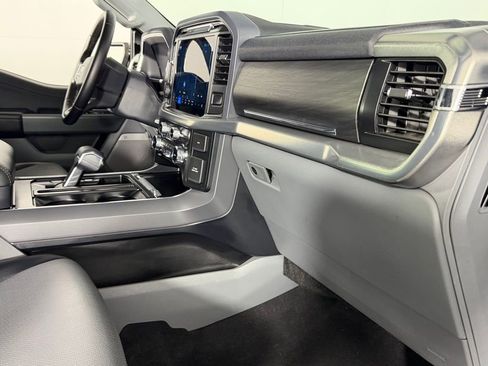 Used 2025 Ford F150 Lariat w/ Equipment Group 501A Mid image 31