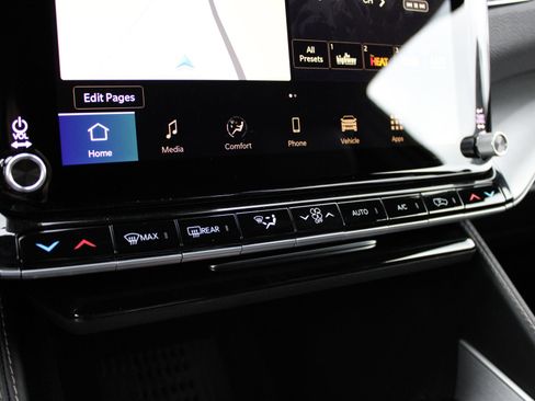 New 2026 Jeep Grand Wagoneer Limited image 30