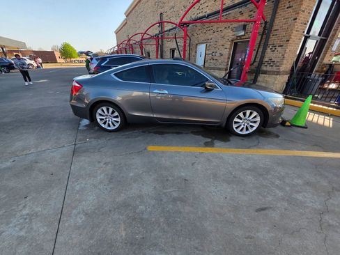 Used 2009 Honda Accord EX-L image 1