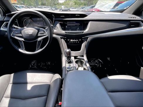 Used 2023 Cadillac XT5 Luxury AWD/4WD image 15