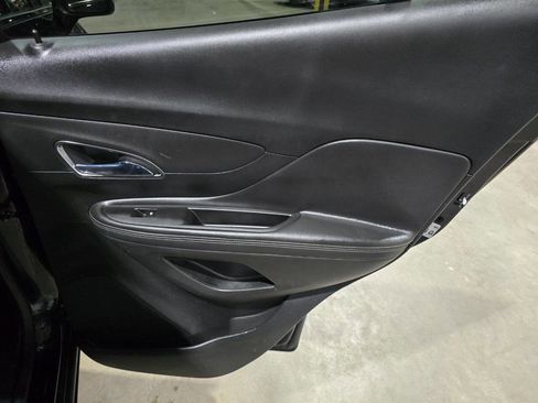 Used 2016 Buick Encore Convenience AWD/4WD image 27