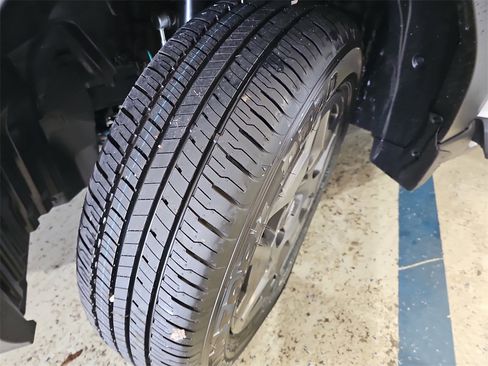 New 2026 Subaru Outback Premium image 31