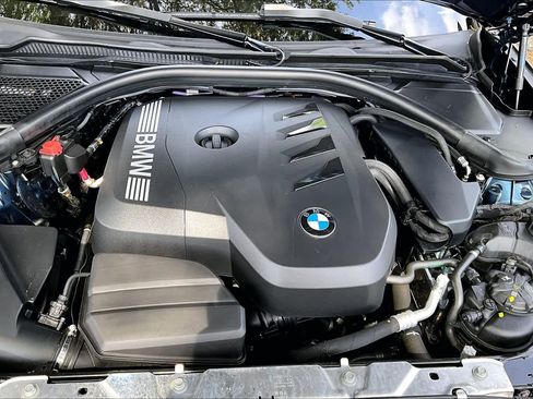 Certified 2025 BMW 330i Sedan RWD image 31
