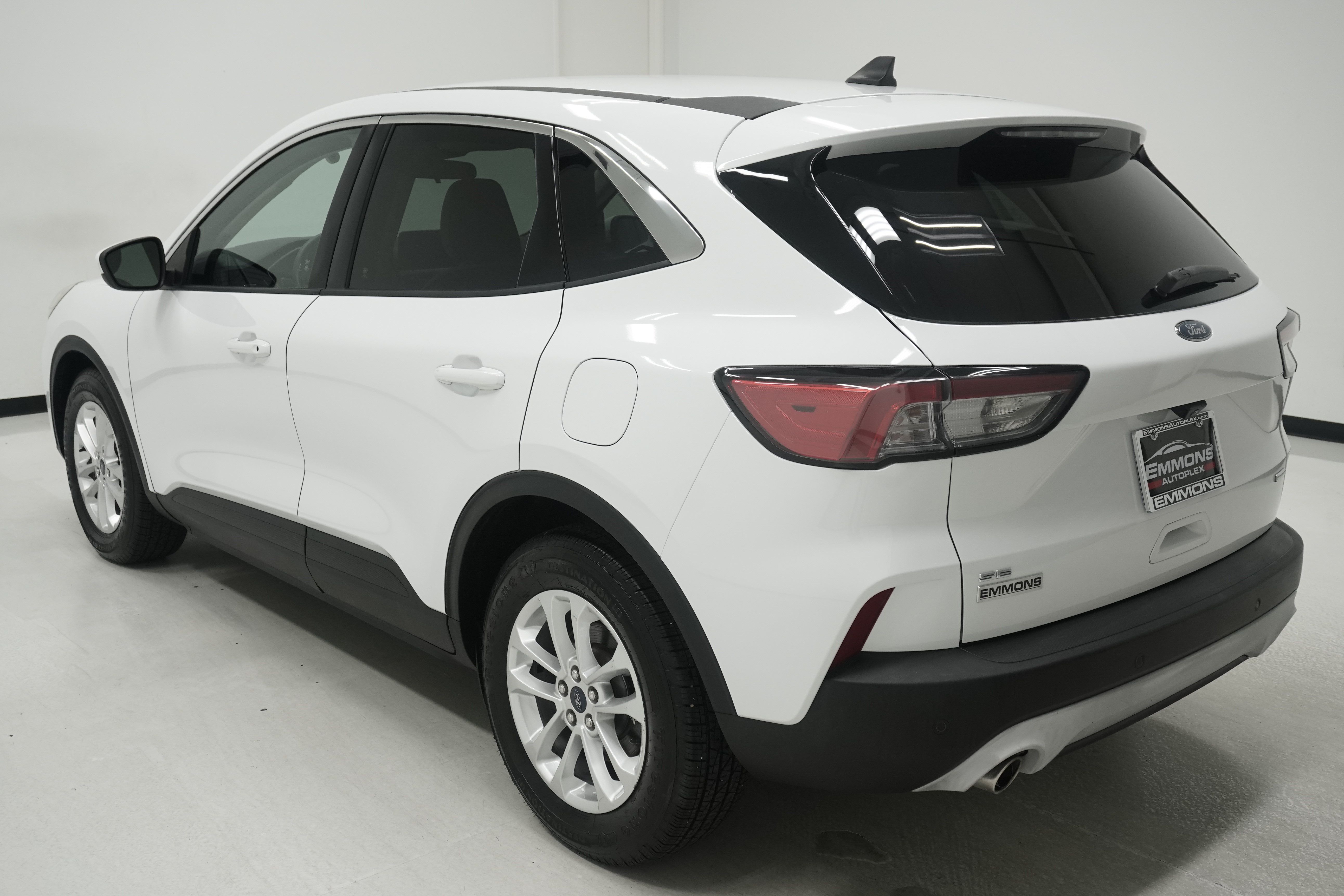 Used 2020 Ford Escape SE FWD image 6