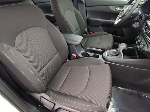 Used 2021 Kia Forte LXS image 20