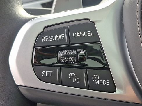 Certified 2026 BMW X7 xDrive40i w/ Executive Package image 23