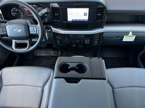 New 2026 Ford F250 XL w/ XL Chrome Package image 13