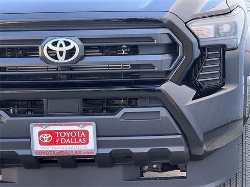 Used 2026 Toyota Tacoma SR image 7