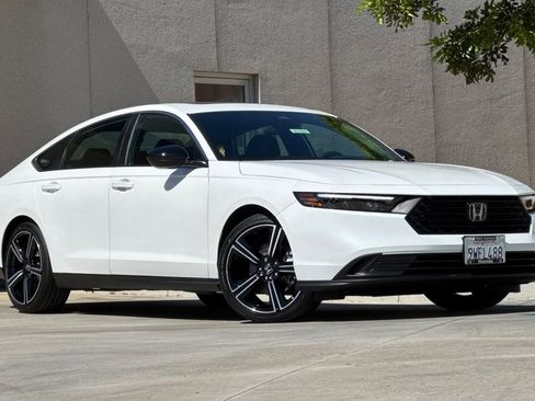 Certified 2025 Honda Accord Sport image 2