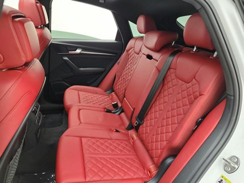 Used 2023 Audi SQ5 Premium Plus w/ Premium Plus Package AWD/4WD image 16