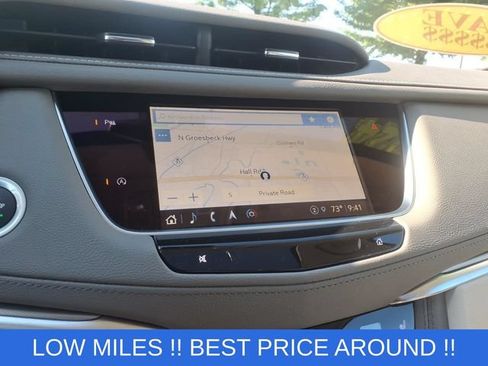 Used 2024 Cadillac XT5 Premium Luxury AWD/4WD image 16