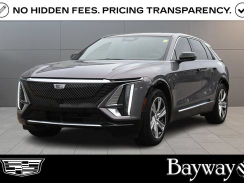 Certified 2024 Cadillac Lyriq Tech w/ Driver Assist Package AWD/4WD image 1
