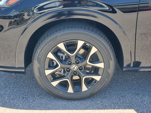 New 2026 Honda HR-V EX-L image 10