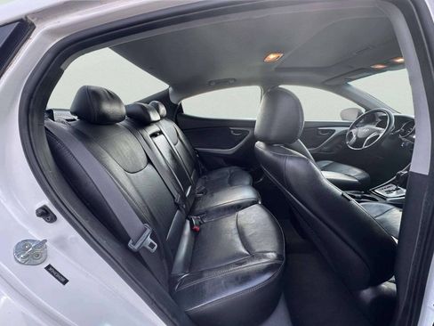 Used 2013 Hyundai Elantra Limited w/ Technology Pkg FWD image 16