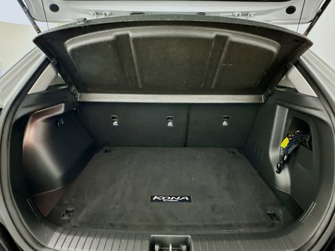 Used 2023 Hyundai Kona SEL image 29