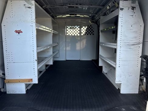 Used 2020 Chevrolet Express 2500 w/ Communications Package RWD image 17