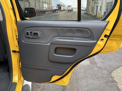 Used 2002 Nissan Xterra 4WD S/C image 49