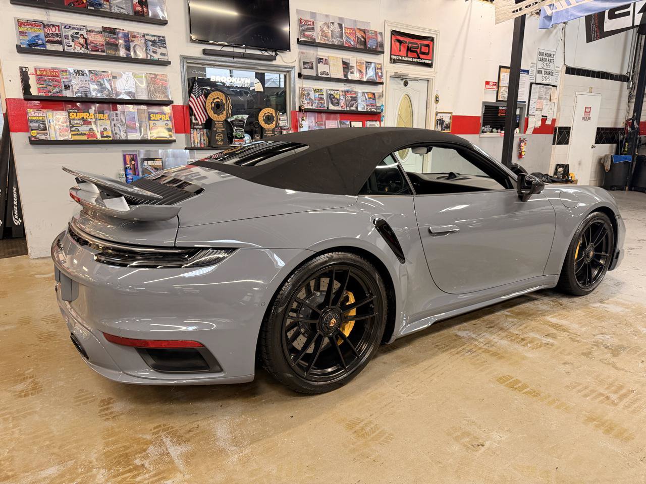 Used 2023 Porsche 911 Turbo S AWD/4WD image 5