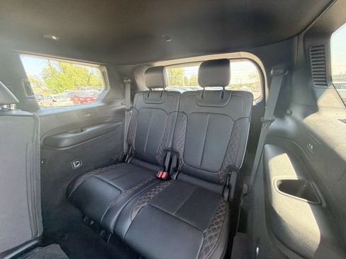 Used 2021 Jeep Grand Cherokee L Summit w/ Luxury Tech Group V AWD/4WD image 33