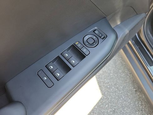 New 2026 Kia K4 LXS FWD image 19