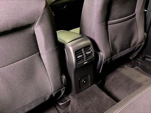 Used 2025 Ford Escape Active AWD/4WD image 11