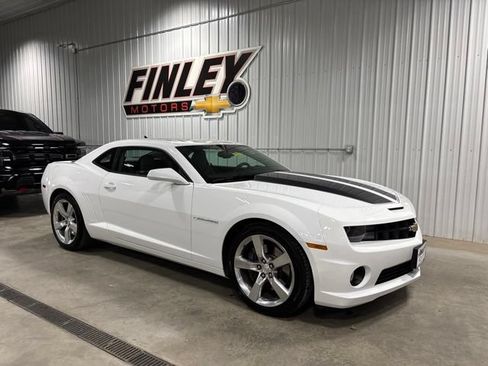 Used 2010 Chevrolet Camaro SS w/ RS Package RWD image 4
