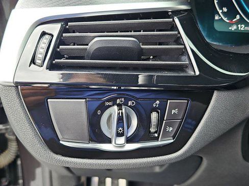 Certified 2023 BMW 530e w/ M Sport Package image 26