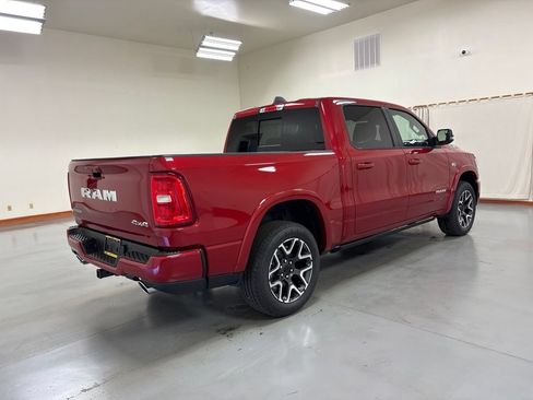 New 2026 RAM 1500 Laramie AWD/4WD image 8