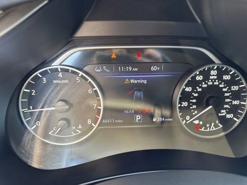 Used 2023 Nissan Murano SV image 16