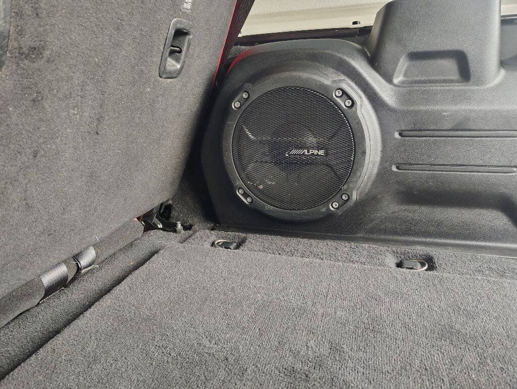 Used 2021 Jeep Wrangler Unlimited Sahara AWD/4WD image 33