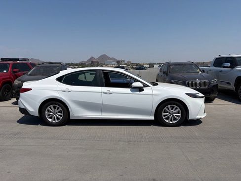 Used 2025 Toyota Camry LE w/ Convenience Package FWD image 3