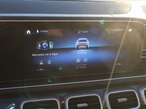 Used 2022 Mercedes-Benz GLS 450 4MATIC image 31