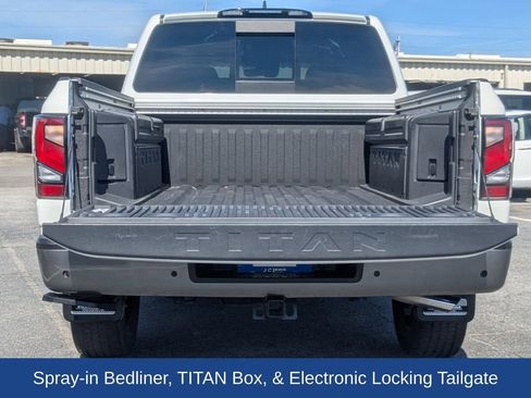 Used 2024 Nissan Titan Platinum Reserve w/ Moonroof Package image 14
