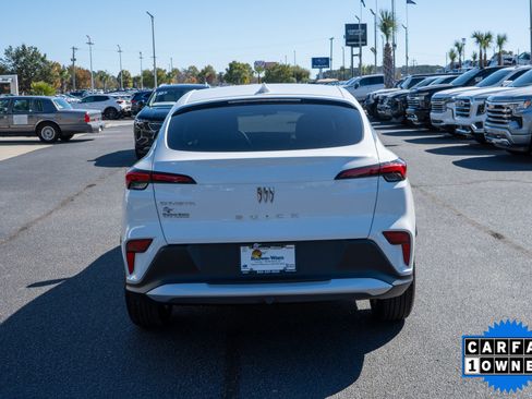 Used 2024 Buick Envista Preferred w/ Convenience II Package image 4