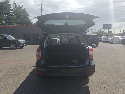 Used 2015 Subaru Forester 2.5i Premium w/ All-Weather Package AWD/4WD image 11