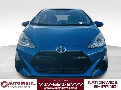 Used 2015 Toyota Prius C Four image 8
