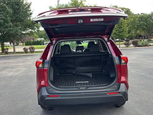 Used 2023 Toyota RAV4 XLE w/ Convenience Package AWD/4WD image 20