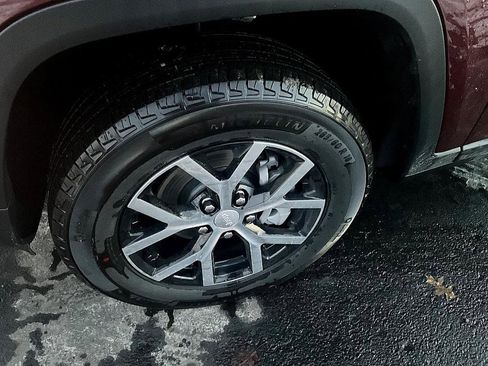 New 2025 Jeep Grand Cherokee Limited image 10