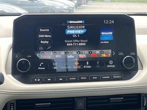 Used 2021 Nissan Rogue SL w/ Premium Package FWD image 16
