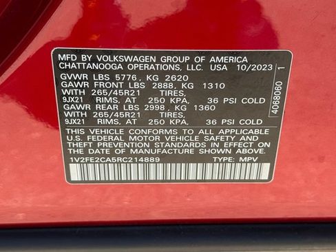 Used 2024 Volkswagen Atlas Cross Sport SEL Premium R-Line AWD/4WD image 32