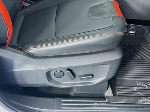 Used 2025 Ford Ranger Raptor image 23