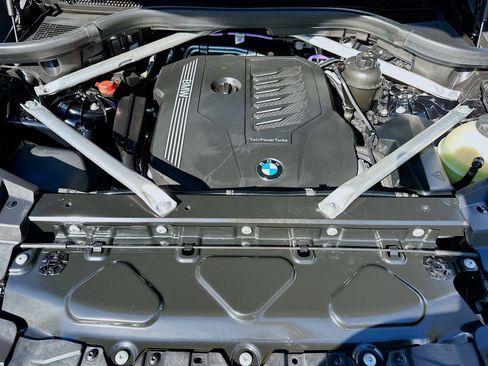 Certified 2023 BMW X5 xDrive40i w/ Executive Package image 34