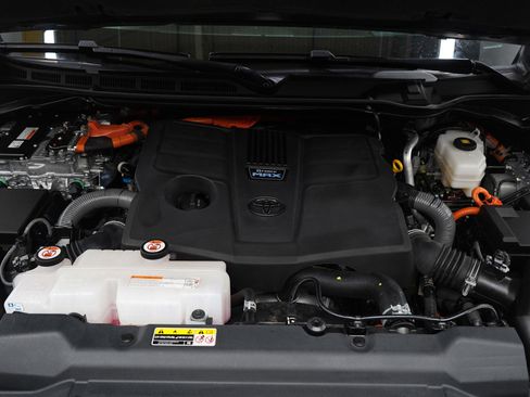 Used 2023 Toyota Tundra Capstone image 35