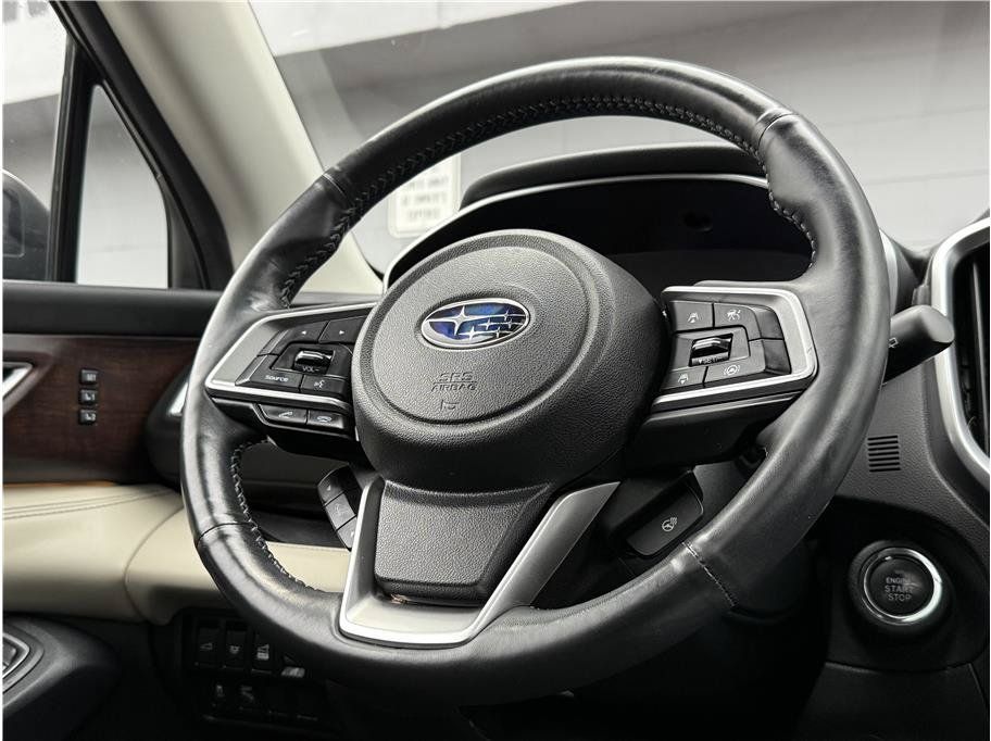 Used 2022 Subaru Ascent Touring AWD/4WD image 8
