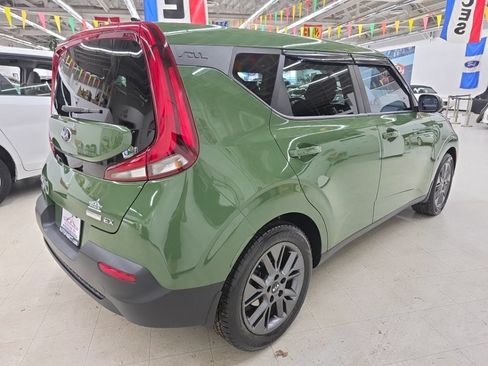 Used 2021 Kia Soul EX FWD image 6