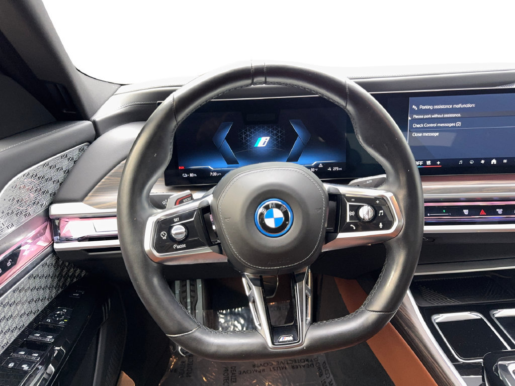 Used 2024 BMW i7 xDrive60 w/ Executive Package AWD/4WD image 57