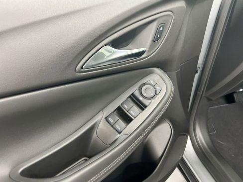Used 2025 Buick Encore GX Preferred FWD image 20