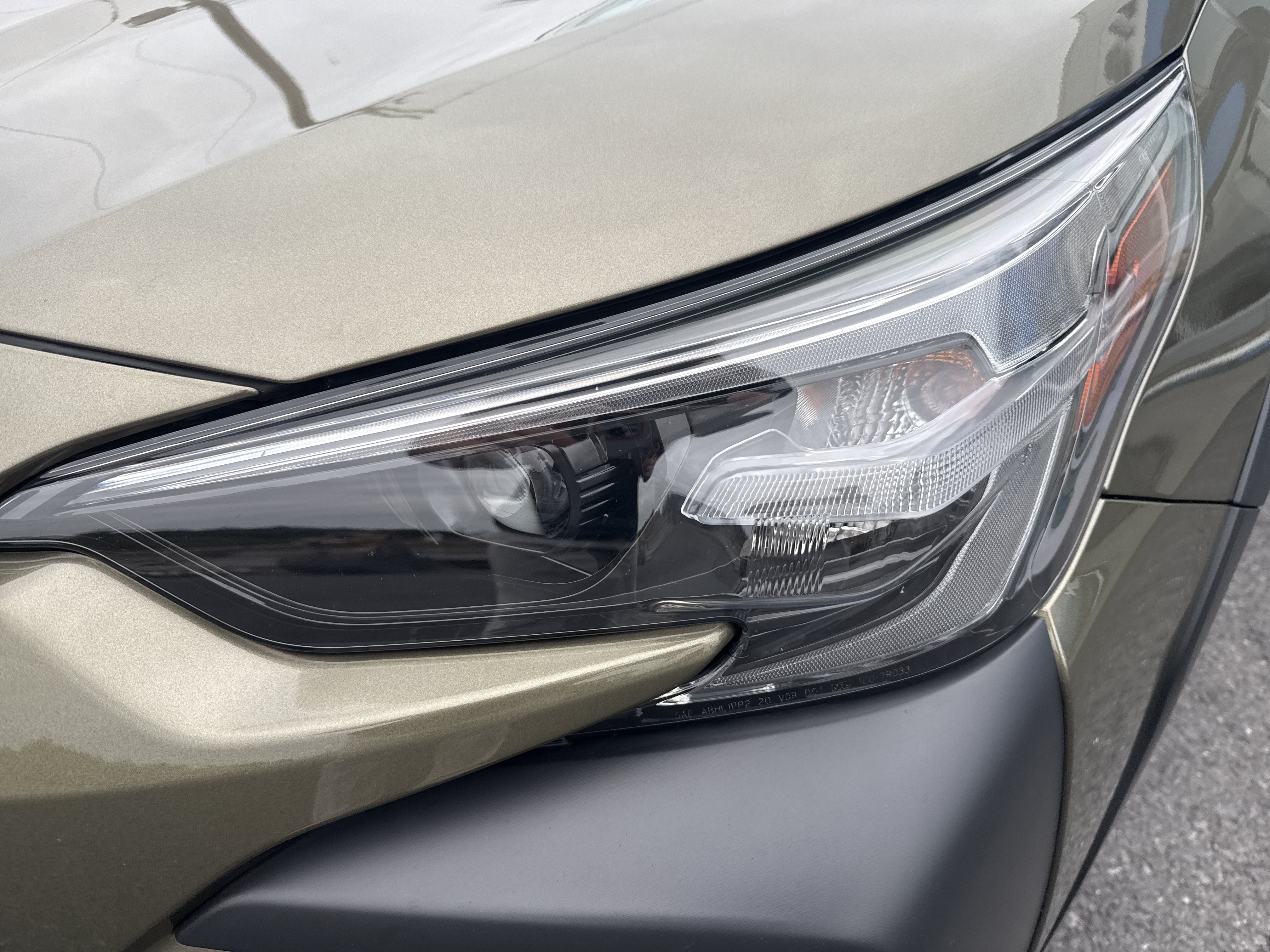 Used 2025 Subaru Outback Premium AWD/4WD image 9
