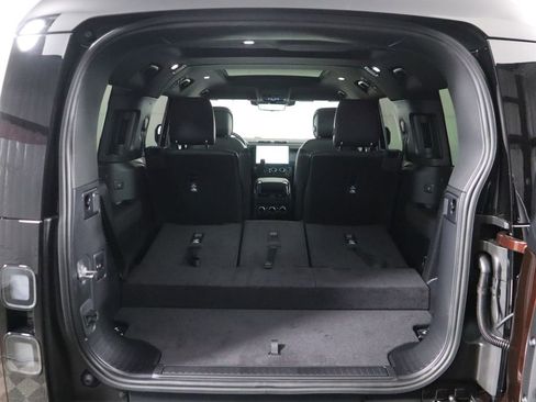 New 2026 Land Rover Defender 130 S image 30