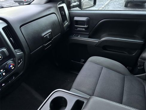 Used 2015 Chevrolet Silverado 1500 LT w/ LT Convenience Package image 32